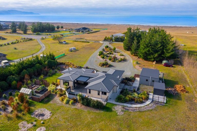 Photo of property in 46 Ocean View Crescent, Rarangi, Blenheim, 7273