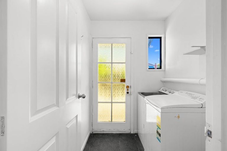 Photo of property in 37 Townshend Crescent, Halswell, Christchurch, 8025