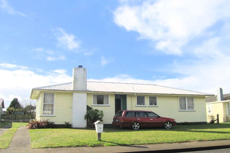 Photo of property in 3 Montrose Place, Flaxmere, Hastings, 4120