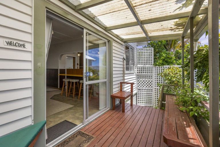 Photo of property in 43 Dorset Avenue, Westown, New Plymouth, 4310