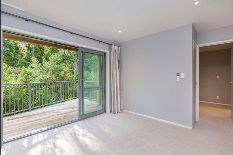 Photo of property in 80 Palmerston Road, Birkenhead, Auckland, 0626