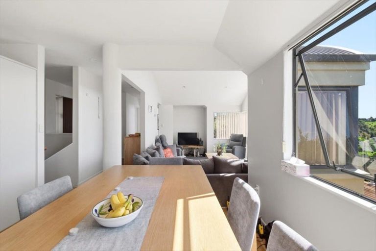 Photo of property in 9 Astor Place, Welcome Bay, Tauranga, 3112