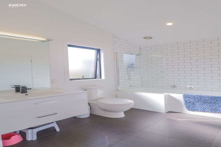 Photo of property in 24 Centennial Road, Fairfield, Dunedin, 9018