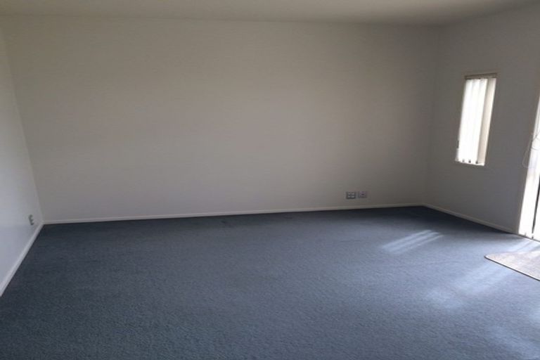 Photo of property in The Grange, 90/92 Bush Road, Albany, Auckland, 0632
