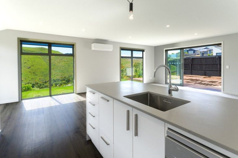 Photo of property in 36 Huntaway Close, Stoke, Nelson, 7011