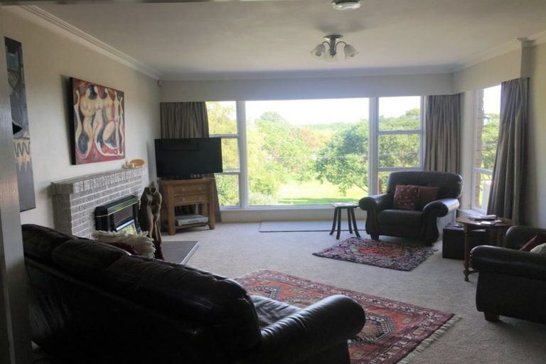 Photo of property in 10 Seymour Street, Waitara, 4320