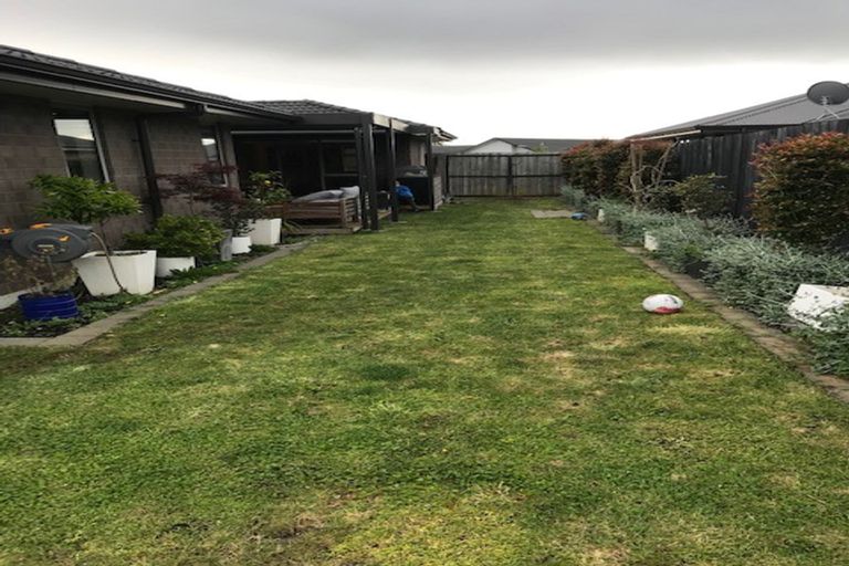 Photo of property in 4 Vivien Place, Patumahoe, Pukekohe, 2679