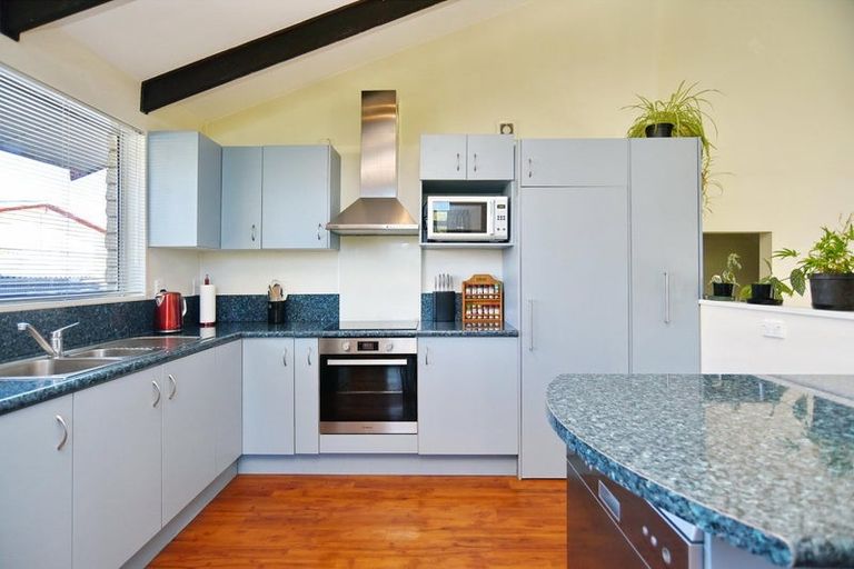 Photo of property in 15b Watson Place, Rangiora, 7400