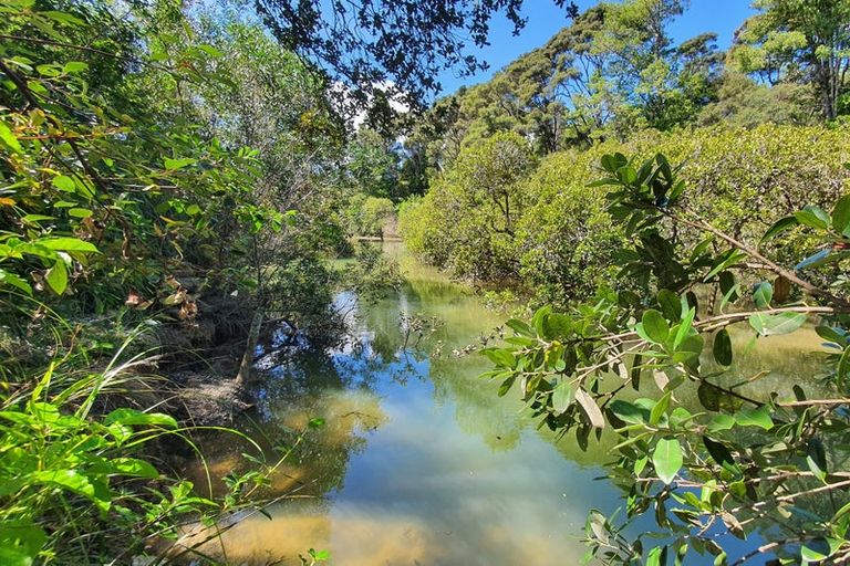 Photo of property in 10 Beach Street, Sandspit, Warkworth, 0982