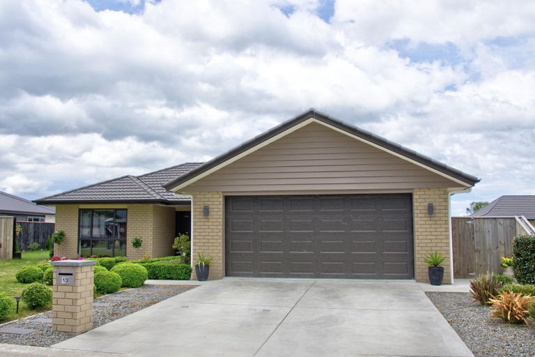 Photo of property in 13 Hartley Avenue, Carterton, 5713