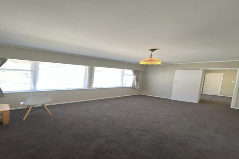 Photo of property in 119 Parkvale Road, Karori, Wellington, 6012