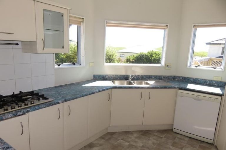 Photo of property in 5 Bathgate Street, Johnsonville, Wellington, 6037