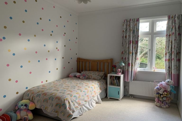 Photo of property in 401 Karori Road, Karori, Wellington, 6012