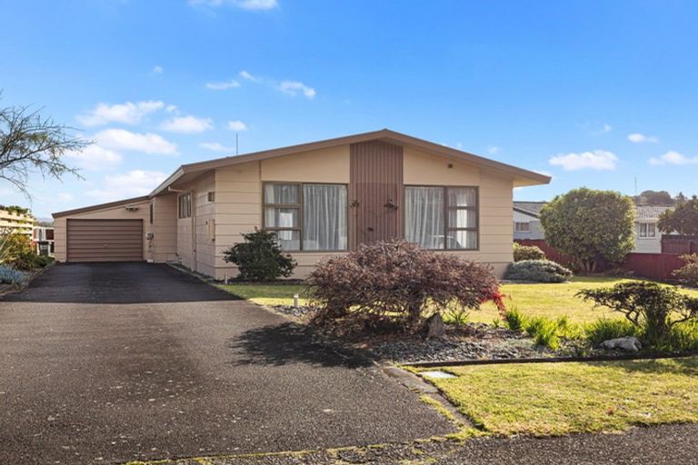 Photo of property in 13 Nicolas Place, Judea, Tauranga, 3110