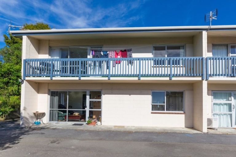 Photo of property in 4/74 Dominion Park Street, Johnsonville, Wellington, 6037
