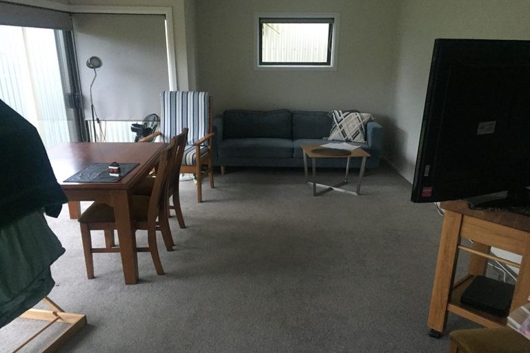 Photo of property in 19 Oxford Street, West End, Timaru, 7910