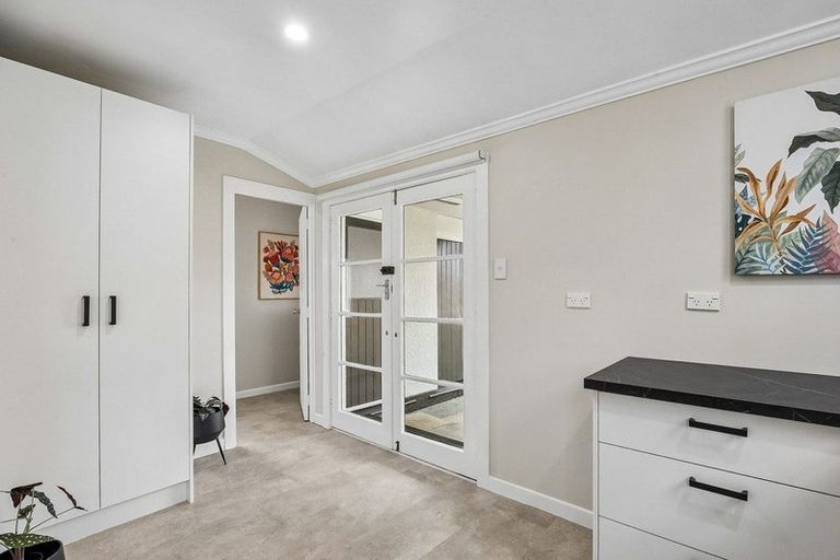 Photo of property in 218 Oxford Street, South Dunedin, Dunedin, 9012