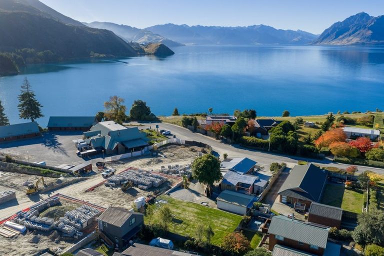 Photo of property in 9 Capell Avenue, Lake Hawea, 9382