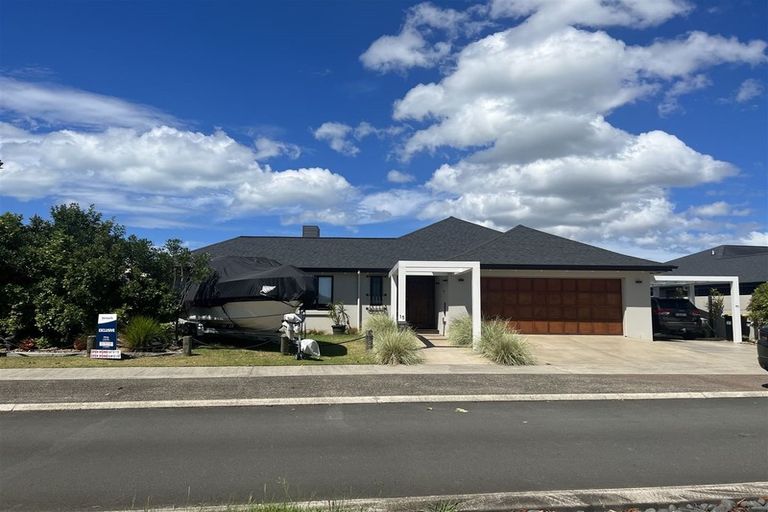 Photo of property in 15 Leeward Drive, Whitianga, 3510