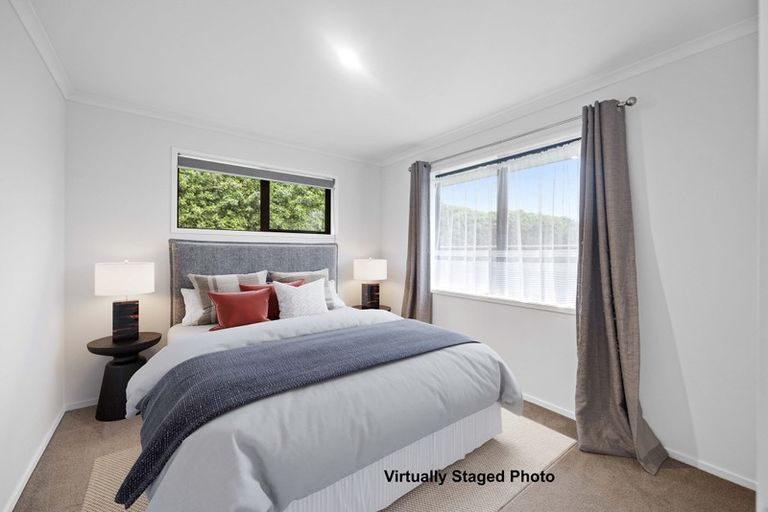 Photo of property in 10 Nukuroa Close, Waitara, 4320