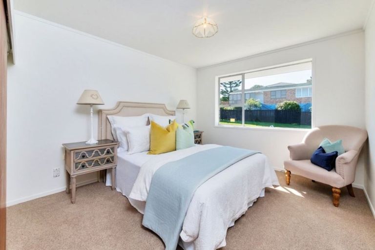 Photo of property in 3 Vida Place, Howick, Auckland, 2014