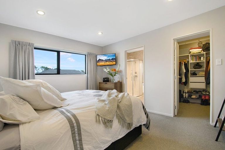 Photo of property in 149 Tiriwa Drive, Massey, Auckland, 0614