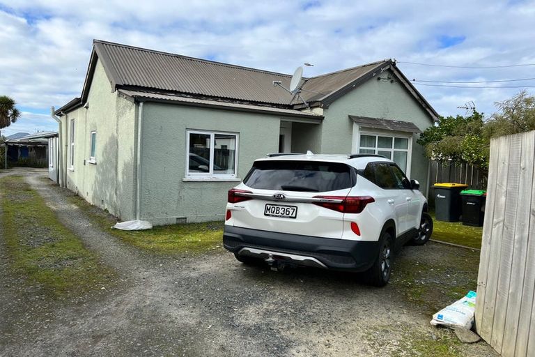 Photo of property in 17 Bradshaw Street, South Dunedin, Dunedin, 9012