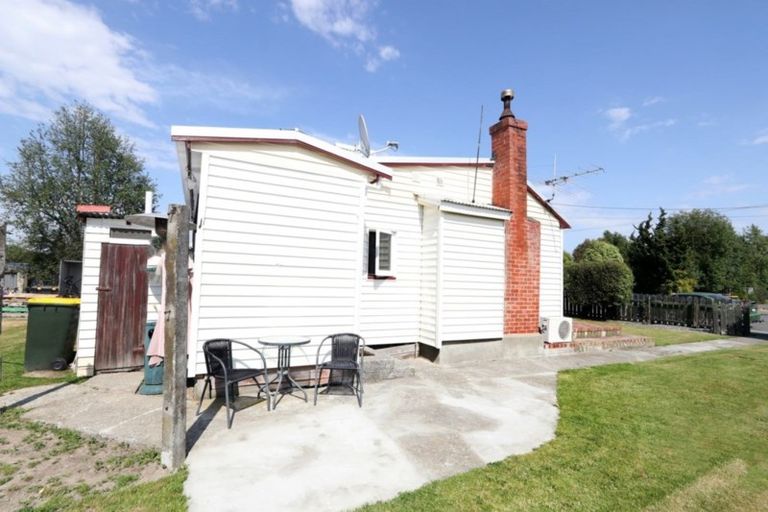 Photo of property in 81 Mcmurdo Street, Tinwald, Ashburton, 7700