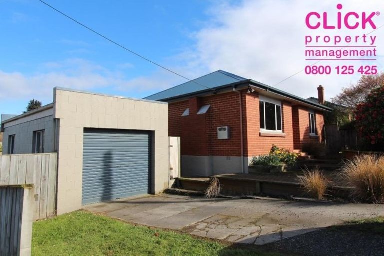 Photo of property in 1 Waldron Crescent, Green Island, Dunedin, 9018