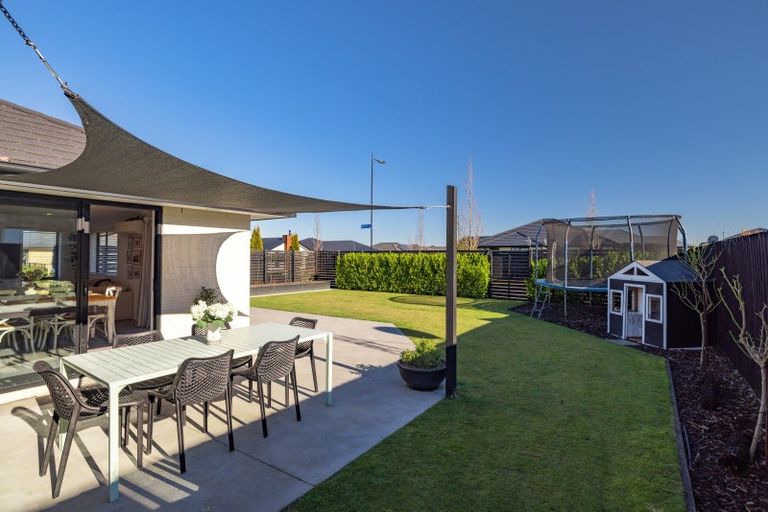 Photo of property in 15 Exeter Lane, Rolleston, 7614