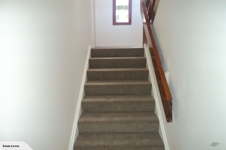 Photo of property in 69a Balmain Road, Birkenhead, Auckland, 0626