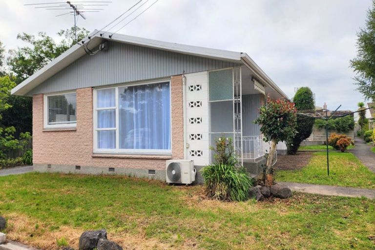 Photo of property in 1/36 Hanrahan Street, Upper Riccarton, Christchurch, 8041