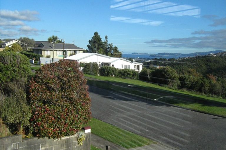 Photo of property in 30 Waipounamu Drive, Kelson, Lower Hutt, 5010