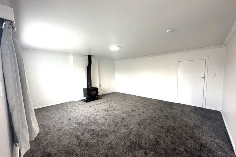 Photo of property in 17 Kauika Road, Avenues, Whangarei, 0110