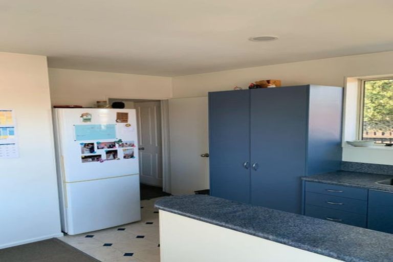 Photo of property in 1/25 Prestons Road, Redwood, Christchurch, 8051