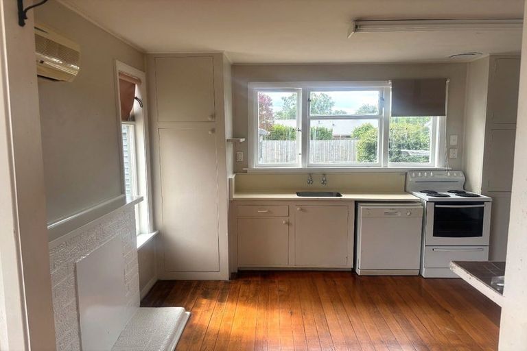 Photo of property in 111 Suva Street, Upper Riccarton, Christchurch, 8041