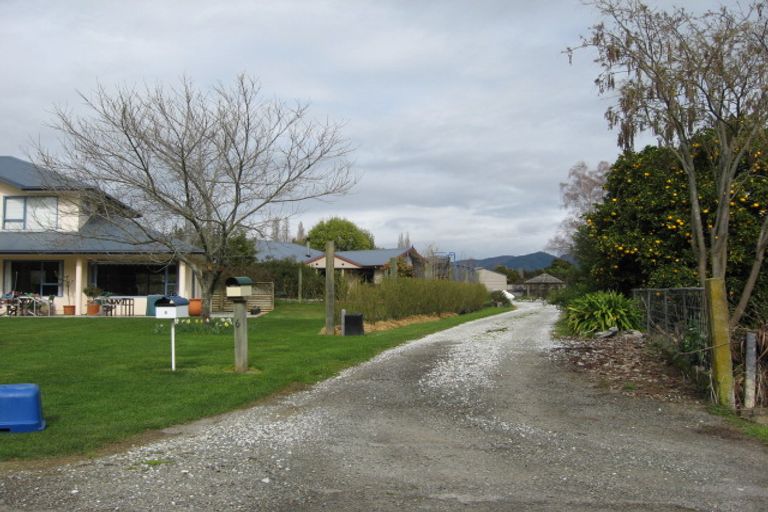 Photo of property in 6 Park Avenue, Takaka, 7110