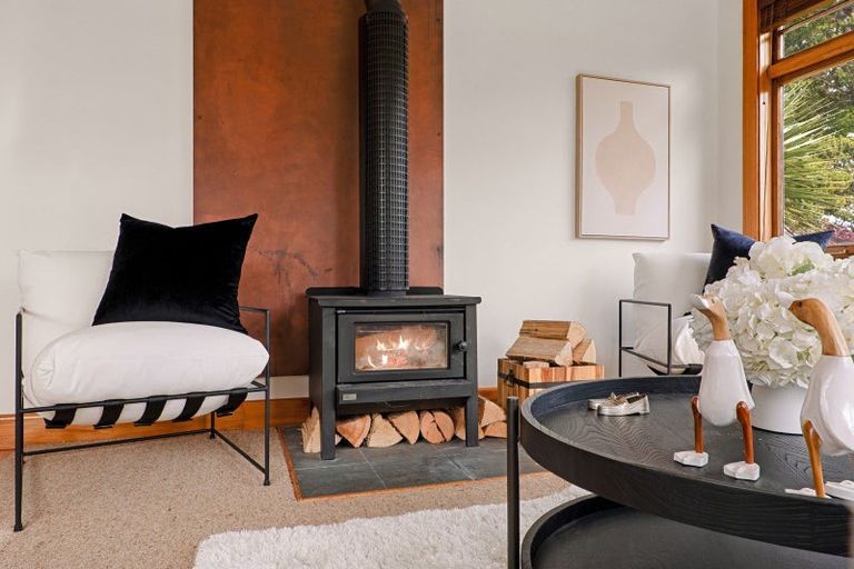 Photo of property in 9 Reeves Road, Opawa, Christchurch, 8023