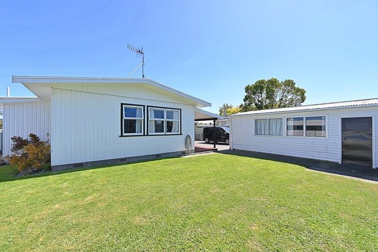 Photo of property in 65 Freyberg Avenue, Tamatea, Napier, 4112
