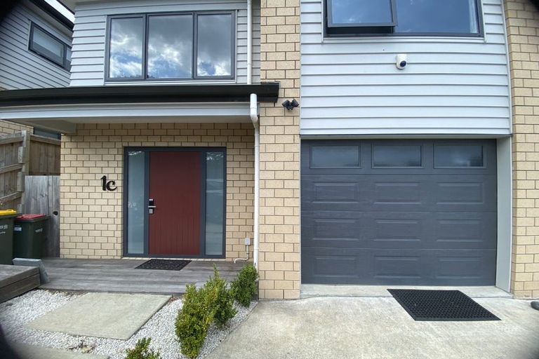 Photo of property in 1c Cromdale Avenue, Howick, Auckland, 2010