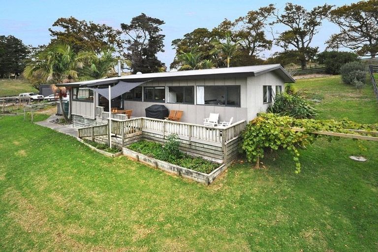 Photo of property in 306 Underwood Road, Wellsford, 0973