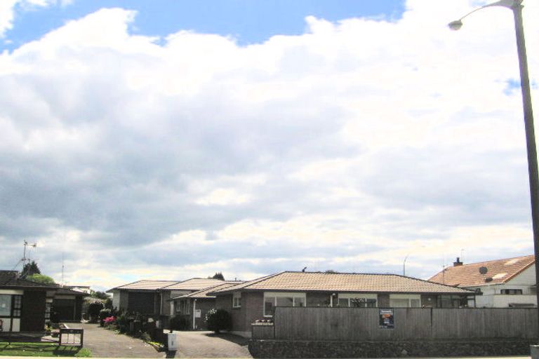 Photo of property in 737a Cameron Road, Tauranga South, Tauranga, 3112