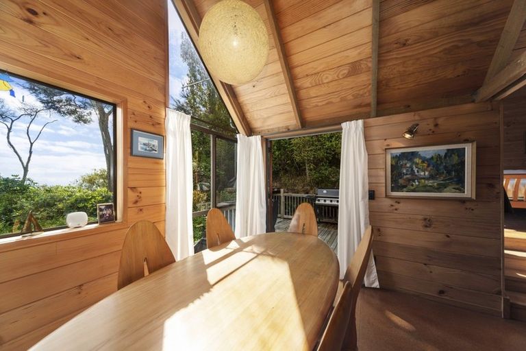 Photo of property in 41 Kaiuru Avenue, Pukawa Bay, Turangi, 3381