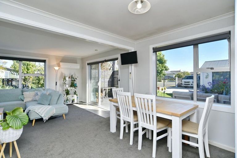 Photo of property in 44 Geddis Street, Rangiora, 7400
