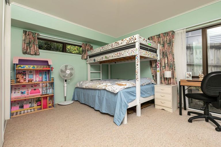 Photo of property in 83a Glengarry Road, Glen Eden, Auckland, 0602