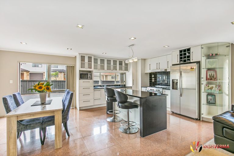 Photo of property in 20 Kestev Drive, Flat Bush, Auckland, 2016