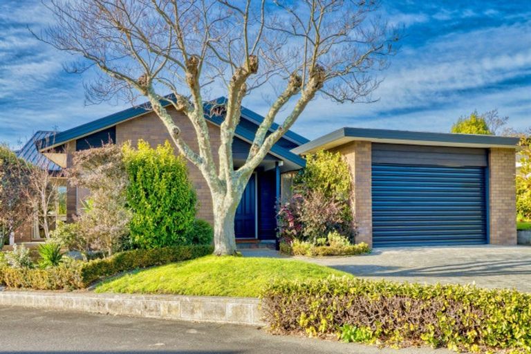Photo of property in 10 Te Puna Place, Havelock North, 4130