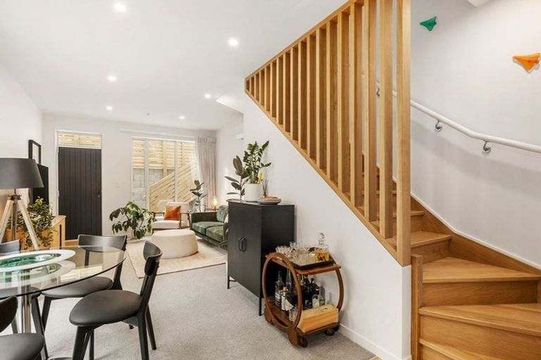 Photo of property in 14/30 Pirie Street, Mount Victoria, Wellington, 6011