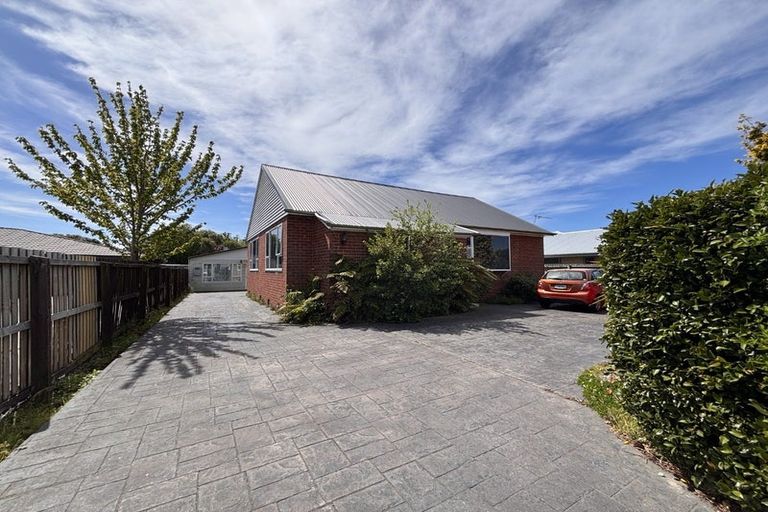 Photo of property in 156 Peverel Street, Riccarton, Christchurch, 8041