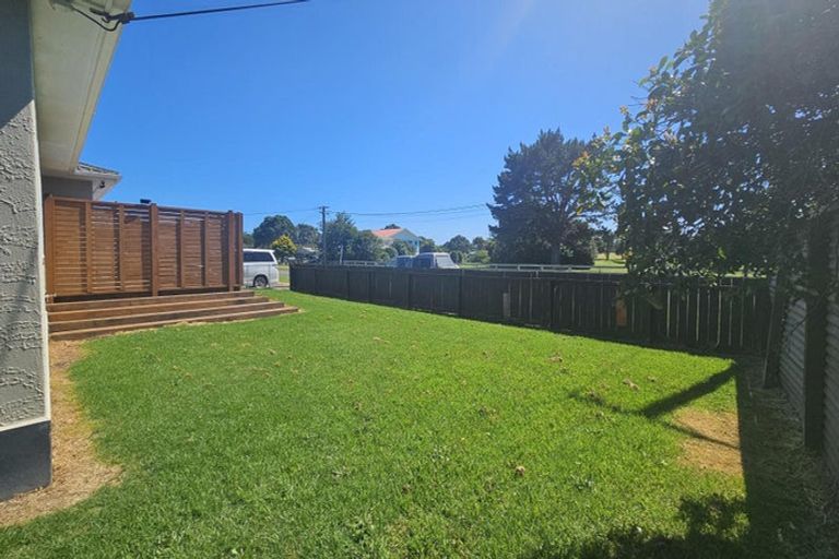 Photo of property in 59 Mouatt Street, Waitara, 4320